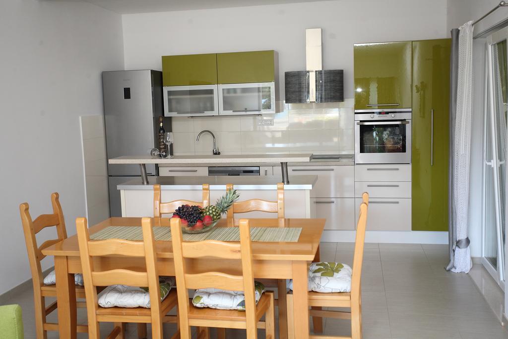 Villa-Apartments Karmel Kaštela Exteriér fotografie